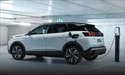 Salon de l’Automobile : les véhicules hybrides dans l’air du temps