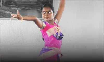 Danse : la beauté du Bharata Natyam aux yeux de Pearlishka et ses amies