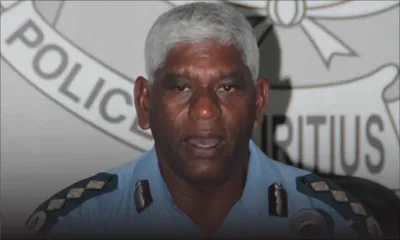 Task force sur le rapport de Commission d’enquête : la présence du Commissaire de police fait des vagues