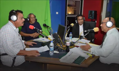 Le Grand Journal de Radio Plus : les avis divergent sur la passation de pouvoir