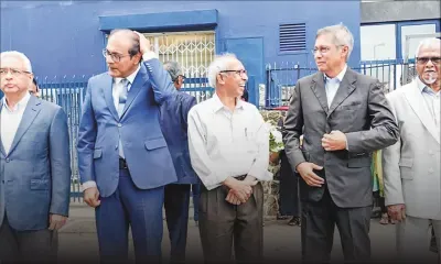 Cérémonie d’hommage aux 11 décès du 30 mars 2013 : quand la politique entre en jeu