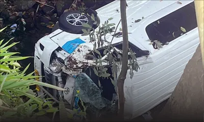 Camp-Diable : un van finit sa course dans une rivière