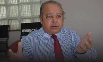 Lindsay Rivière: «2016 devrait être l’année du ‘rethinking’ politique»