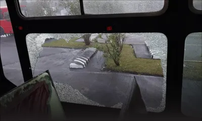 A Mont-Roches : des jeunes saccagent un bus de la UBS