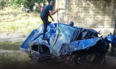 [En images] Sainte-Croix : opération pour retirer le 4x4 accidenté