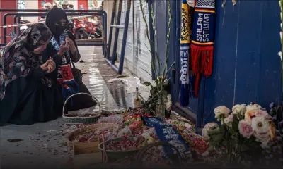 Indonésie: au moins 131 morts lors de la bousculade meurtrière dans un stade, selon un nouveau bilan officiel