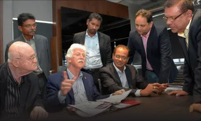 CSR: Paul Bérenger critique les changements