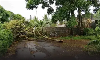 Météo : l’avis de fortes pluies maintenu jusqu’à 19 heures, encore des averses ce jeudi, prévoit la station de Vacoas 