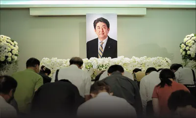Japon: l'Eglise de l'Unification confirme que la mère de l'assassin présumé d'Abe est une fidèle