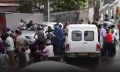 Camp-Levieux : Un véhicule de la police accidenté après une course-poursuite