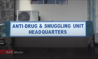 Drogue : une somme de Rs 307 475 et de l’héroïne saisies chez un ado à Riche-Terre