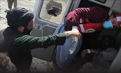 Au moins un millier de morts dans le séisme en Afghanistan