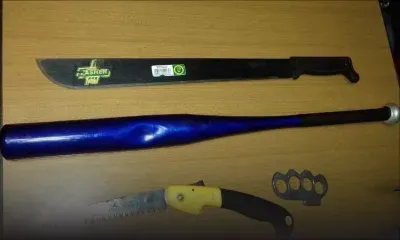 Quatre-Bornes : deux jeunes arrêtés pour possession d’armes dangereuses