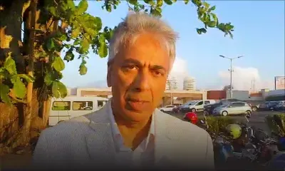 Boolell demande qu’on reloge les marchands ambulants d’Ébène