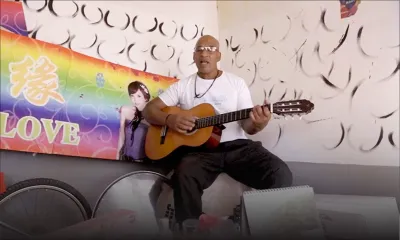 Marday Armoogum : L’ex-prisonnier qui chante pour éviter aux jeunes son sort