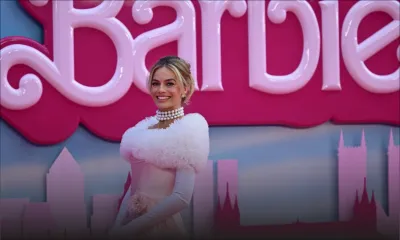 "Barbie" dépasse le milliard de dollars au box-office mondial, une première pour une réalisatrice