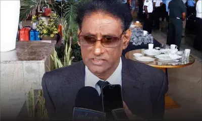 Barlen Vyapooree lors du lancement d'un code d'éthique pour les policiers : «Quelques éléments ne jouent pas le jeu»