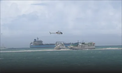 Bain-des-Dames: le bateau de pêche taïwanais enlevé depuis des eaux