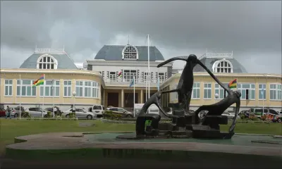 Beau-Bassin/Rose-Hill : naufrage des petits partis