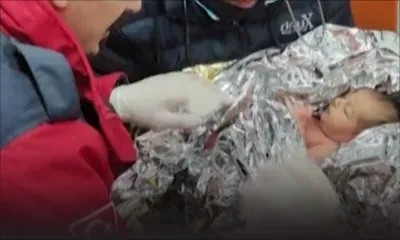 Turquie : un bébé sa mère sauvés des décombres près de 90 heures après le séisme meurtrier