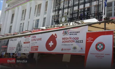 Mega Blood Donation : 260 pintes de sang récoltées à la mi-journée