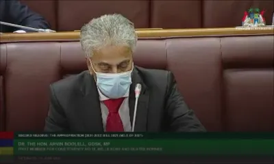 «C’est l’heure pour eux de laisser le pays entre les mains d’une autre équipe compétente», dit Arvin Boolell  