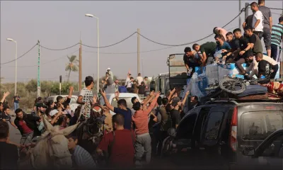 Malgré les bombes, des Palestiniens veulent retourner à Gaza auprès de leur famille