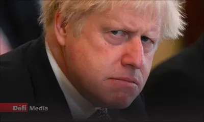 Campagne pour Downing Street: de retour de vacances, Boris Johnson atterrit à Londres