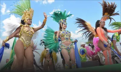 [En images] Samba brésilienne et carnaval à Grand-Baie