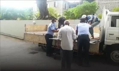 Noyade : les corps des deux enfants transportés dans le caisson d'une camionette 