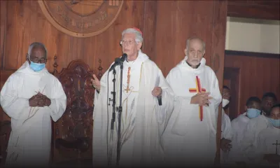 Naufrage du Wakashio : «Cette épreuve a déclenché un beau sursaut patriotique de la société civile», dit le cardinal Piat