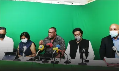 Suivez la conférence de presse du «regroupement des partis extra-parlementaires»