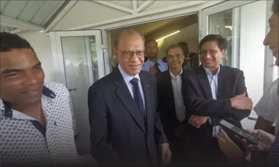  Politique : Mukeshwar Choonee quitte le PTr