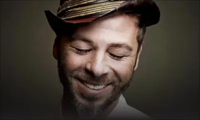 Christophe Mae se la coule douce à Maurice 