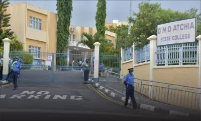 Recount : suivez le transfert des bulletins de vote au collège d'État G.M.D. Atchia