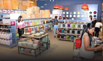 Pénurie de devises : le commerce en difficulté à l’approche des fêtes