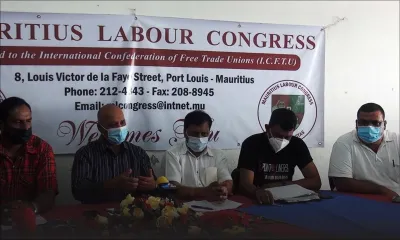 Covid-19 : 10 à 15 membres du personnel médical testés positifs au quotidien dans nos hôpitaux, selon des syndicats du secteur  