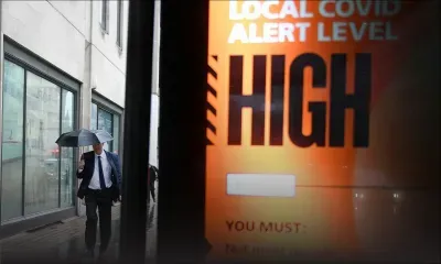   Reconfinement d'un mois en Angleterre, submergée par le virus