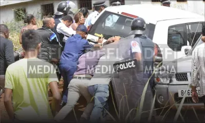 «Largue li ar nou pou 5 minutes», lance une foule hostile lors de la reconstitution des faits du meurtre du petit Ritesh