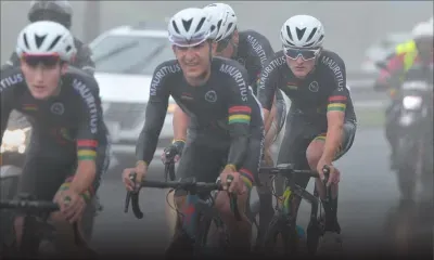[Images] JIOI - Cyclisme : les cyclistes mauriciens sur le point de décrocher l’or 
