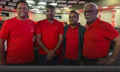 Exécutif du PTr : Enter Damry, Dulloo, Narsinghen