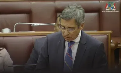 Débats sur les amendements aux lois du travail : suivez notre live 