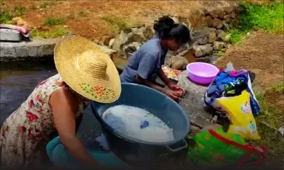 Sécheresse : Nirmala transformée en lavandière d’antan