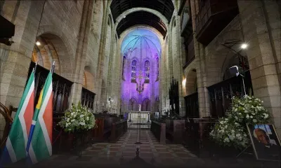 Afrique du Sud: début de la messe de requiem de Mgr Desmond Tutu