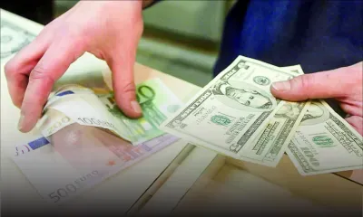 En 10 mois - devises : 3,47 milliards de dollars achetés, 3,43 milliards vendus  