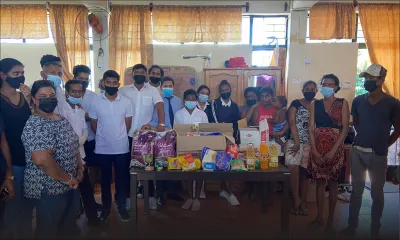 Solidarité : le collège Bhujoharry vient en aide à un élève sinistré 