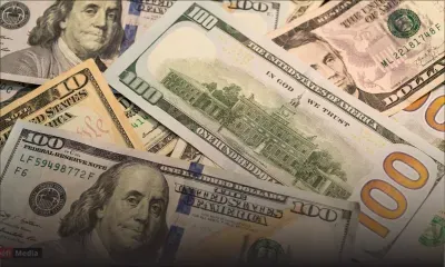 Le dollar démarre l'année en fanfare, au plus haut depuis deux ans