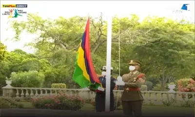 12-Mars : le pays en confinement, cérémonie symbolique de levée du drapeau à la State House