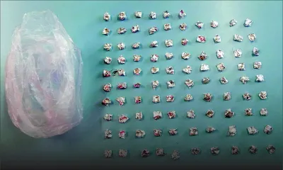 Un suspect se débarrasse de 96 doses de drogue de synthèse