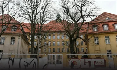 Coronavirus : 300 millions d'élèves sans école, annulations en cascade dans le monde